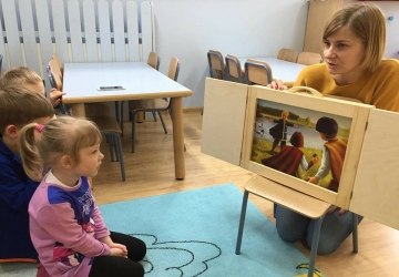Teatrzyk kamishibai w Przedszkolu Bajka