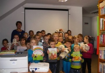 Spotkanie autorskie z Wiesławą Pyrcz w Żegiestowie