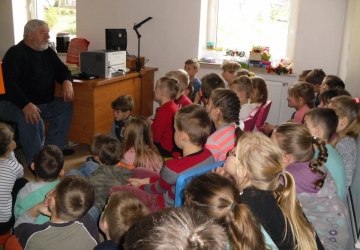Spotkanie z leśniczym w Bibliotece w Żegiestowie