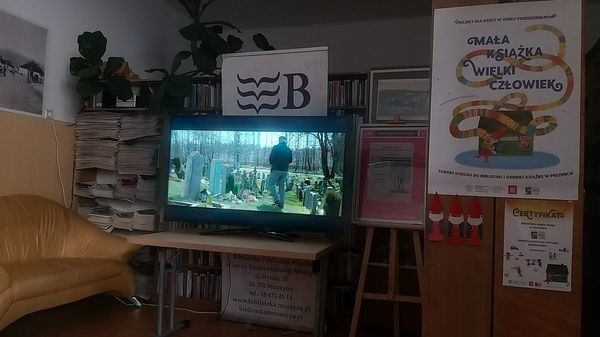 Spotkanie Dyskusyjnego Klubu Książki w Bibliotece w Muszynie. 21.09