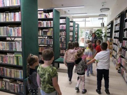 Wizyta  6-latków z Zespołu Szkolno- Przedszkolnego w Muszynie. 17.05