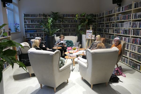 Spotkanie Dyskusyjnego Klubu Książki w Bibliotece Publicznej w Muszynie. 20.03